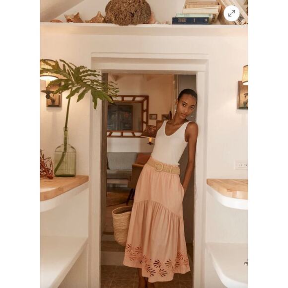 Tuckernuck  White Scalloped Rib Heidi Knit Tank Sz L - Picture 2 of 11